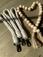 Load image into Gallery viewer, Wristlet